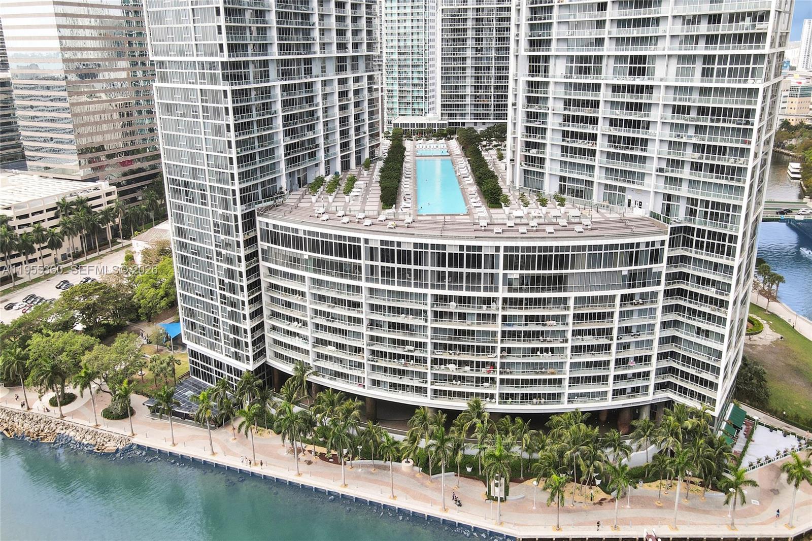 495 Brickell Ave #2206, Miami FL 33131