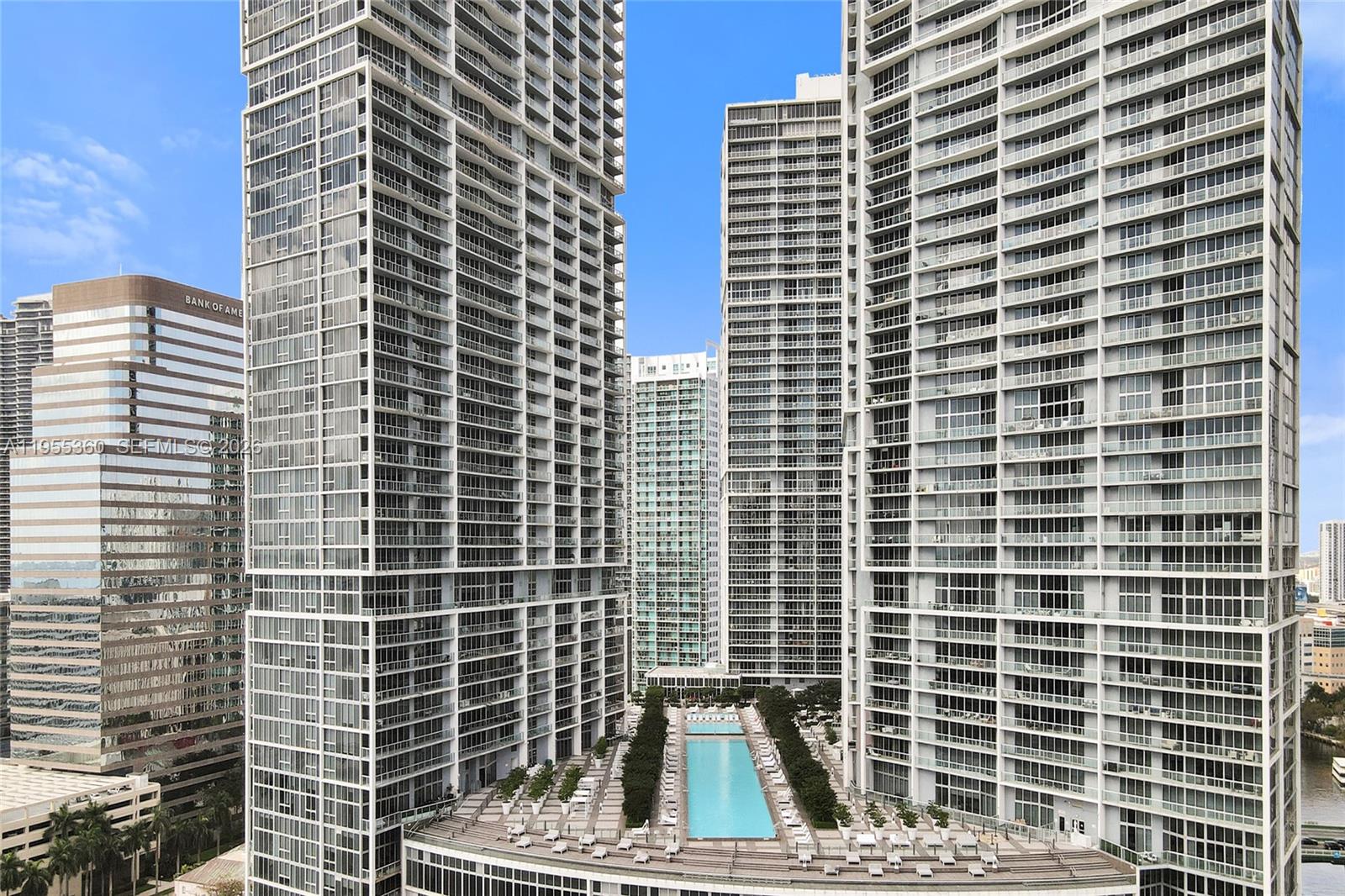 495 Brickell Ave #2206, Miami FL 33131