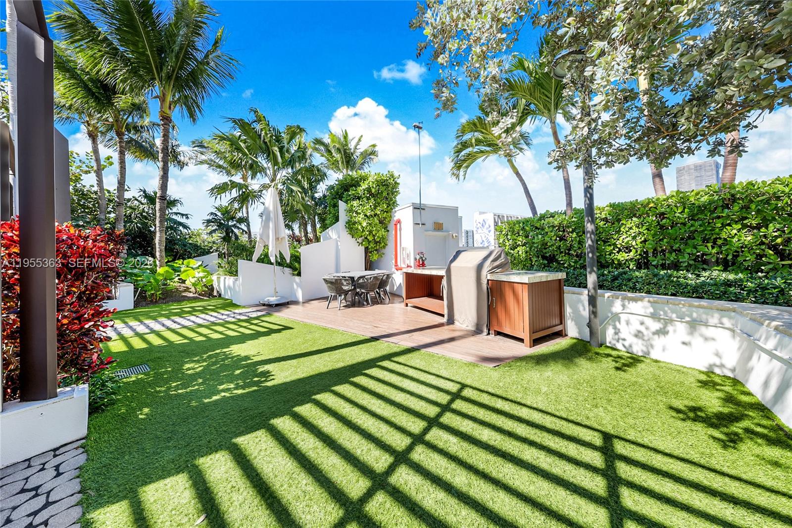 2020 N Bayshore Dr #1205, Miami FL 33137