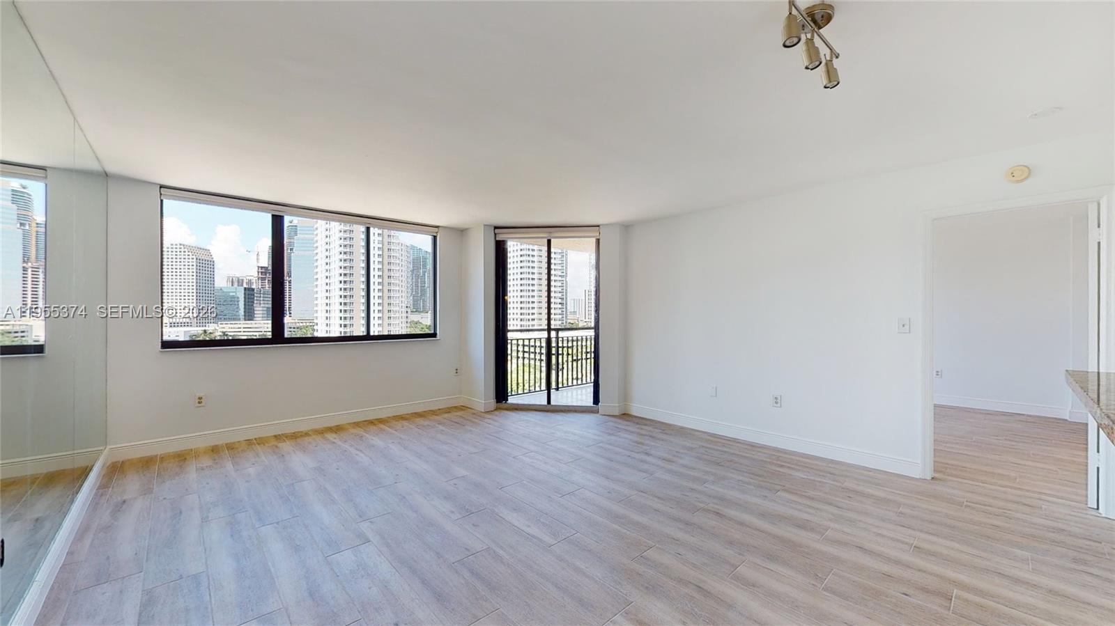 540 Brickell Key Dr #1111, Miami FL 33131