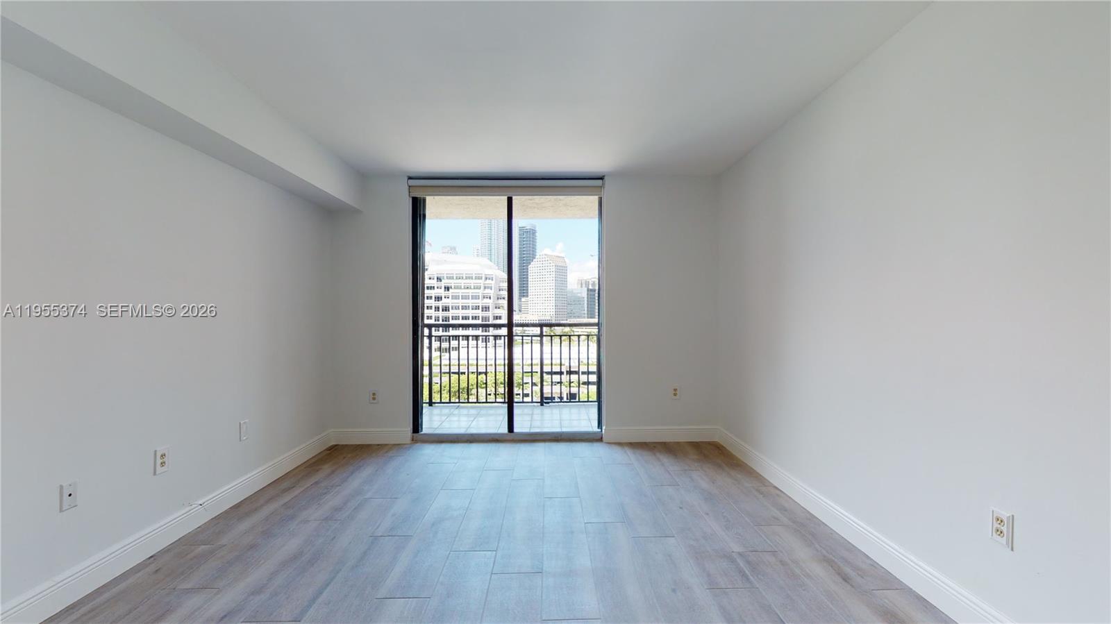 540 Brickell Key Dr #1111, Miami FL 33131