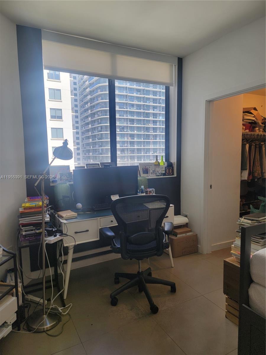 999 SW 1st Ave #2302, Miami FL 33130