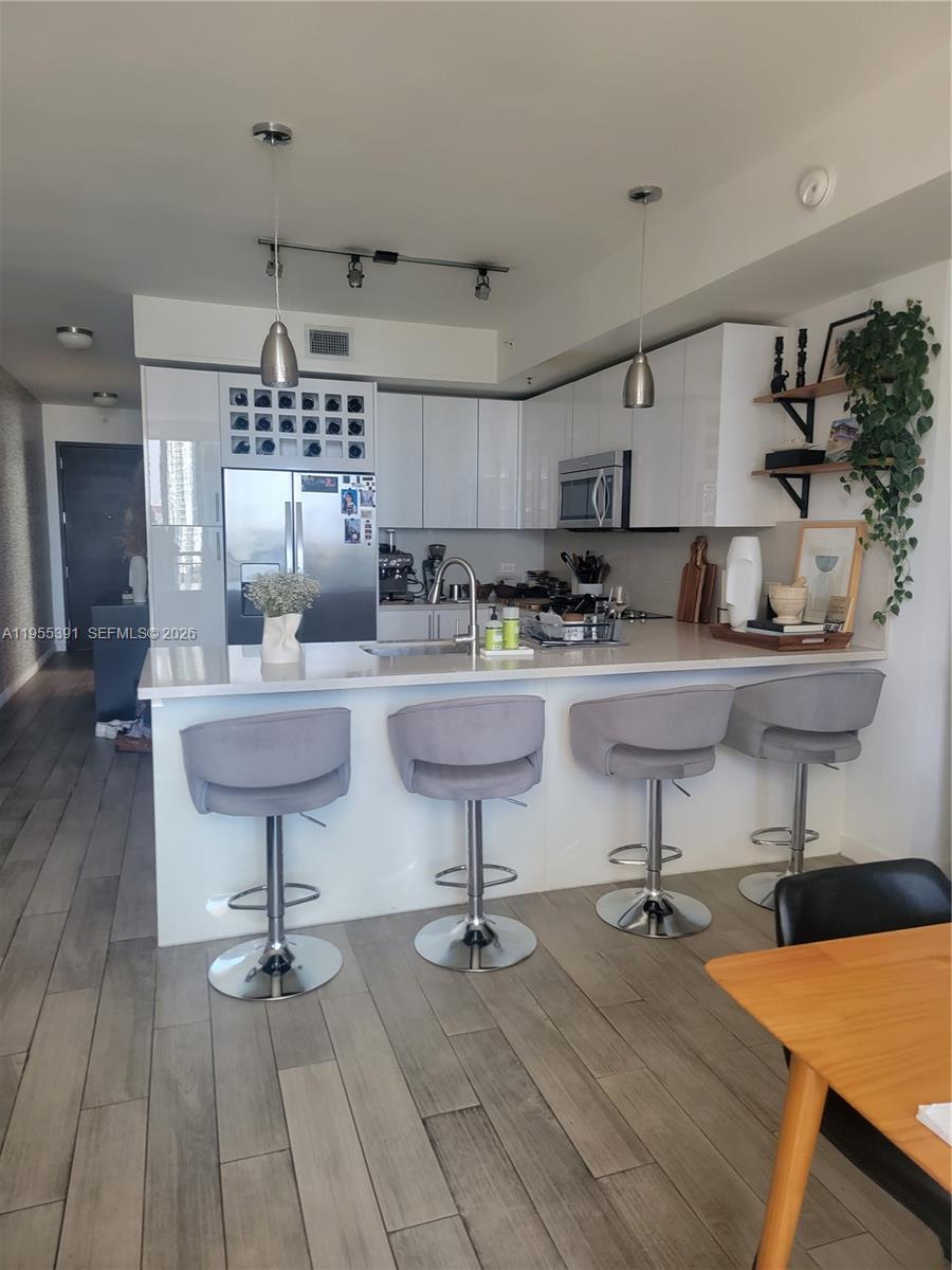 999 SW 1st Ave #2302, Miami FL 33130