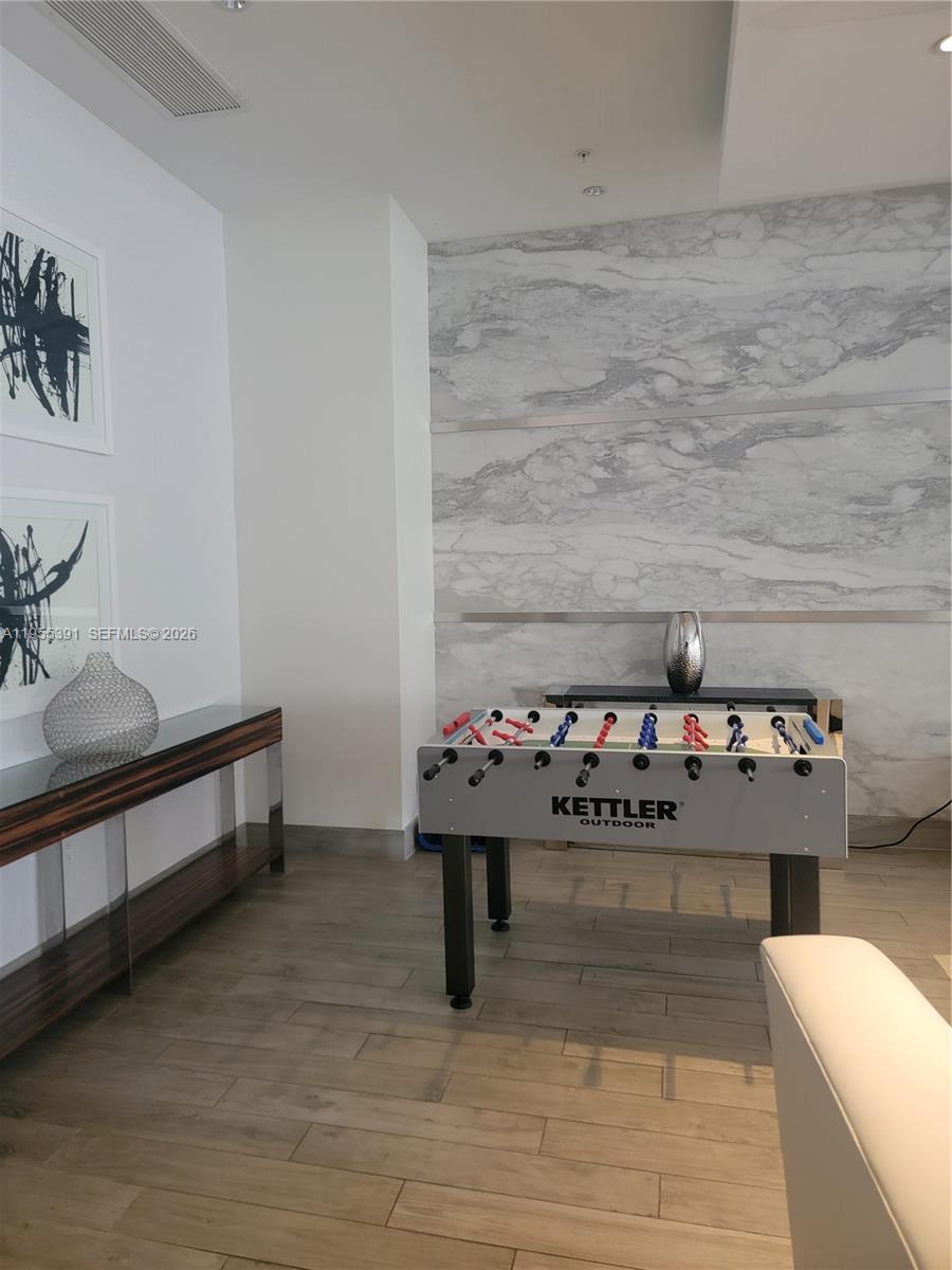 999 SW 1st Ave #2302, Miami FL 33130