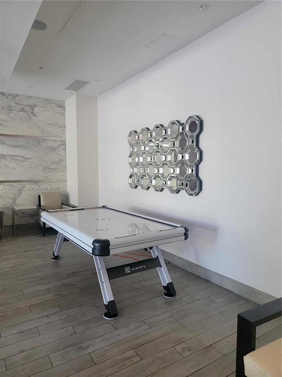 999 SW 1st Ave #2302, Miami FL 33130