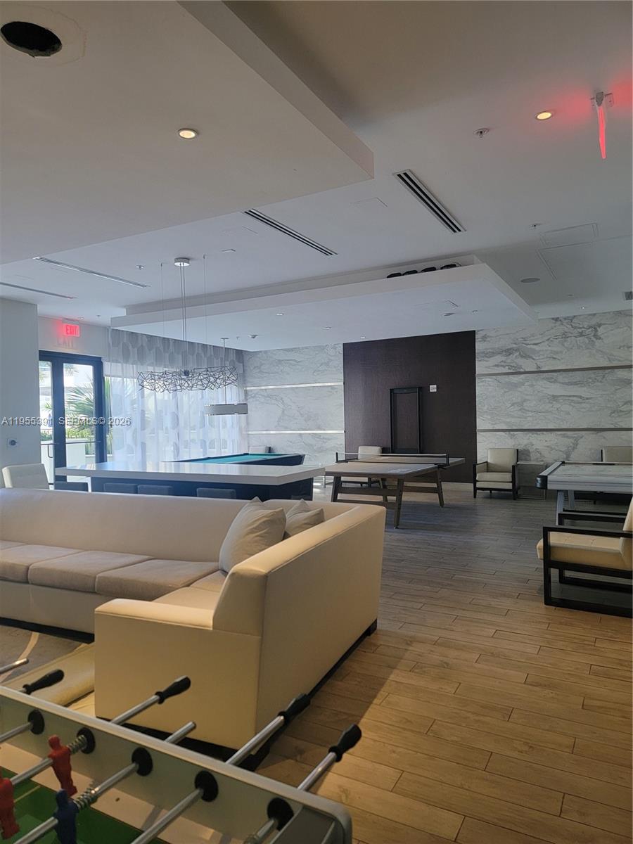 999 SW 1st Ave #2302, Miami FL 33130