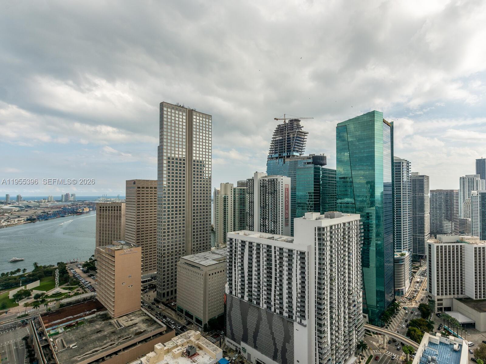 151 SE 1st St #805, Miami FL 33131