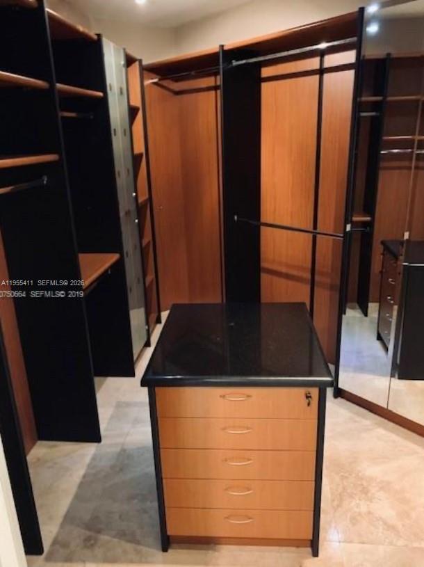 21200 Point Pl #504, Aventura FL 33180