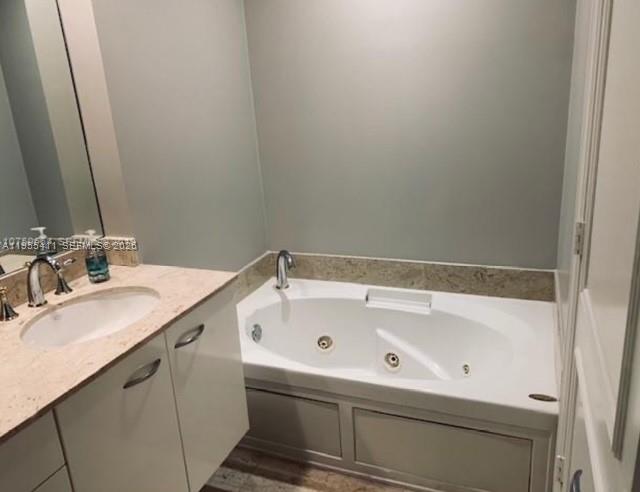 21200 Point Pl #504, Aventura FL 33180