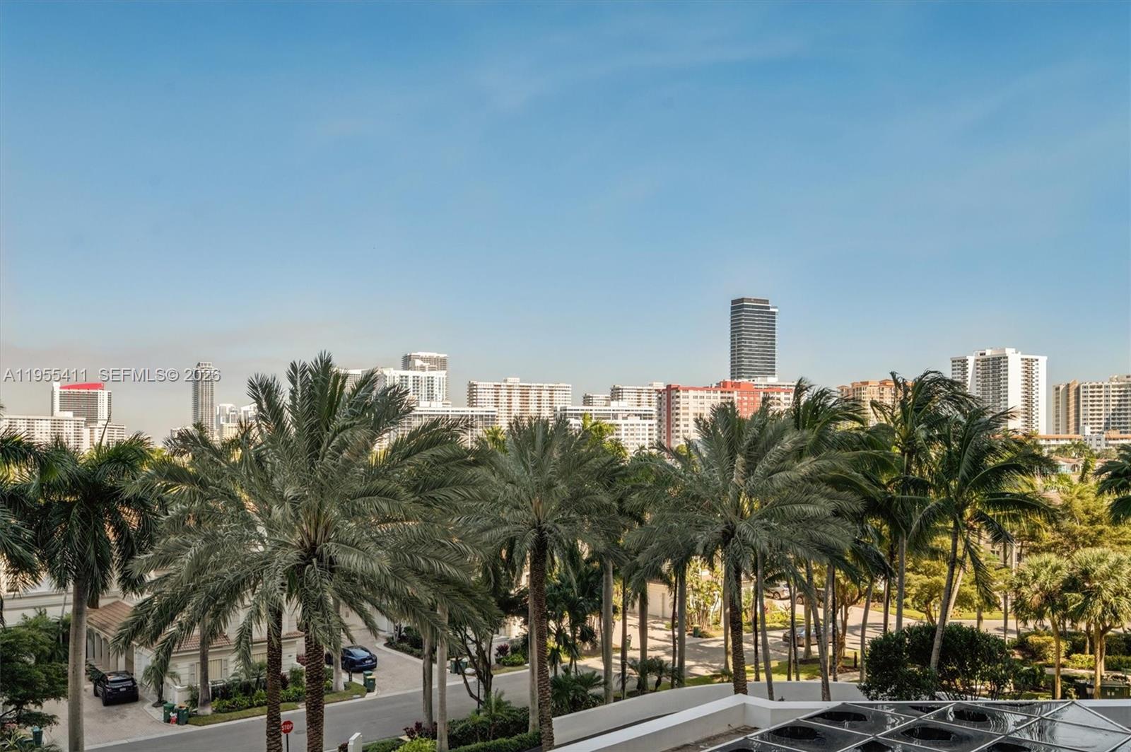 21200 Point Pl #504, Aventura FL 33180