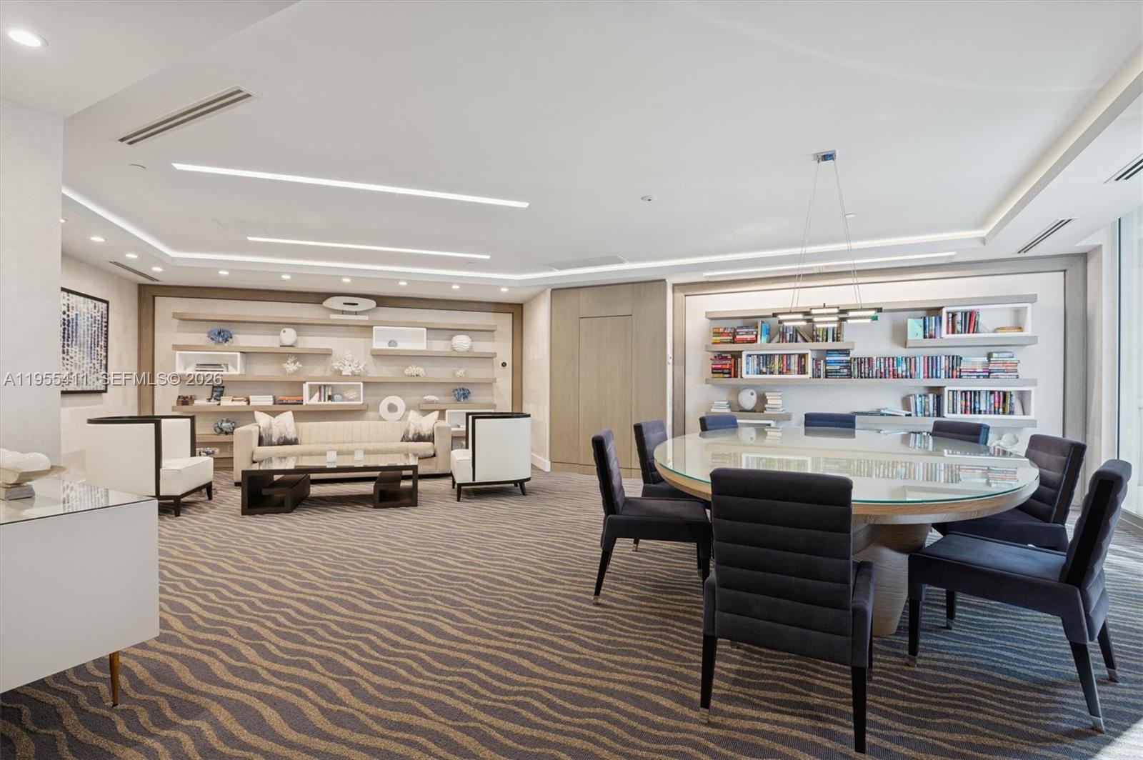 21200 Point Pl #504, Aventura FL 33180