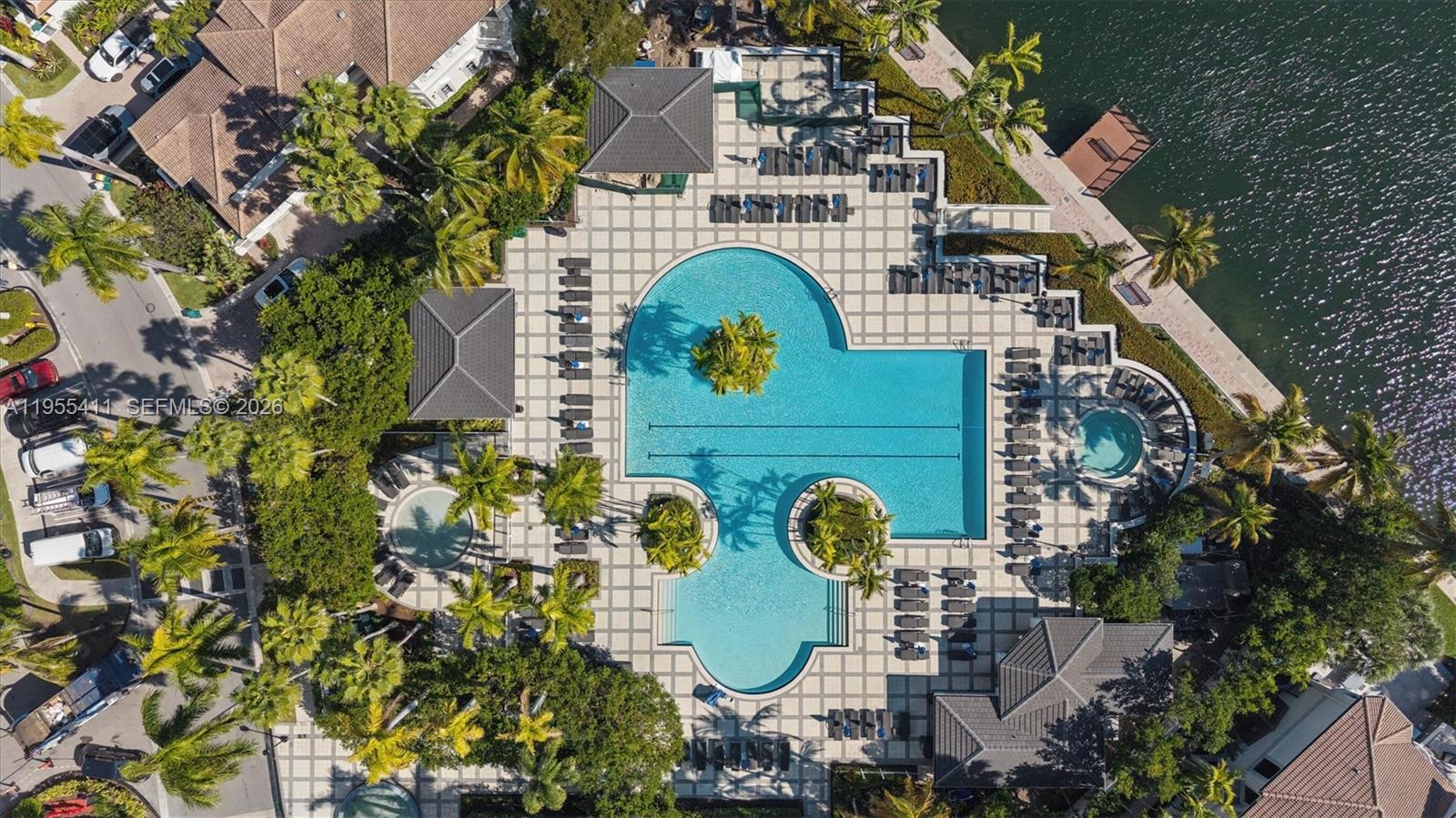 21200 Point Pl #504, Aventura FL 33180