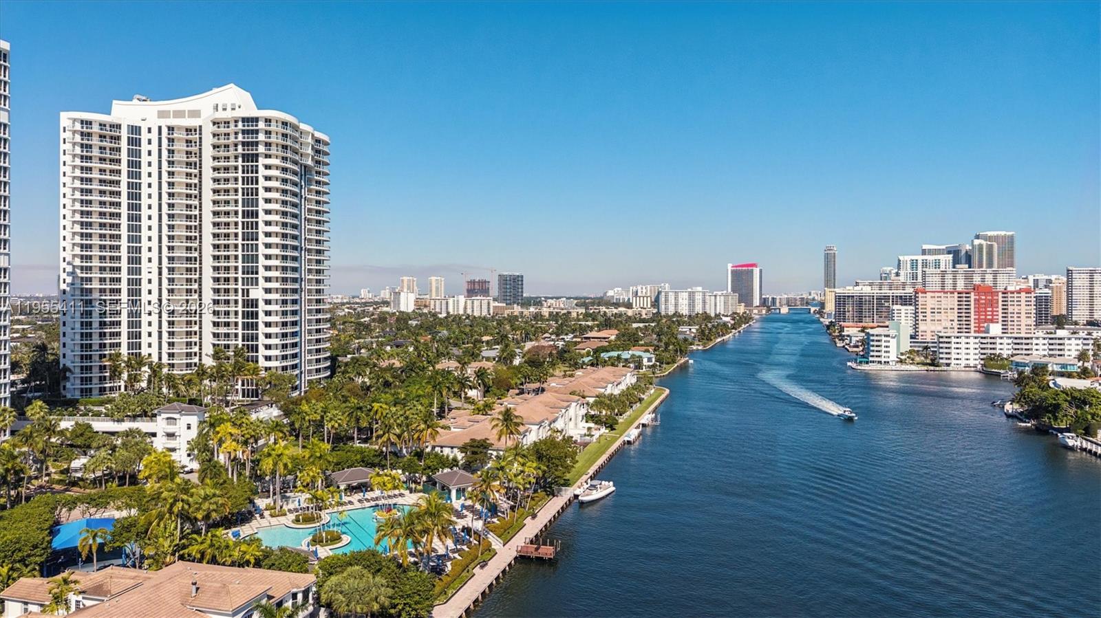 21200 Point Pl #504, Aventura FL 33180