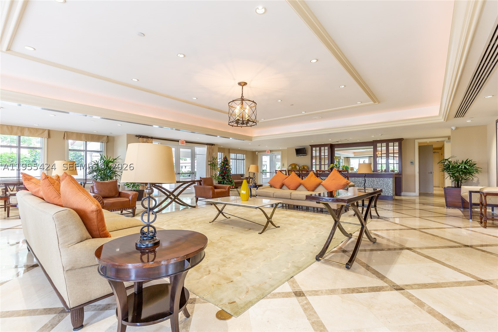 20000 E Country Club Dr #402, Aventura FL 33180