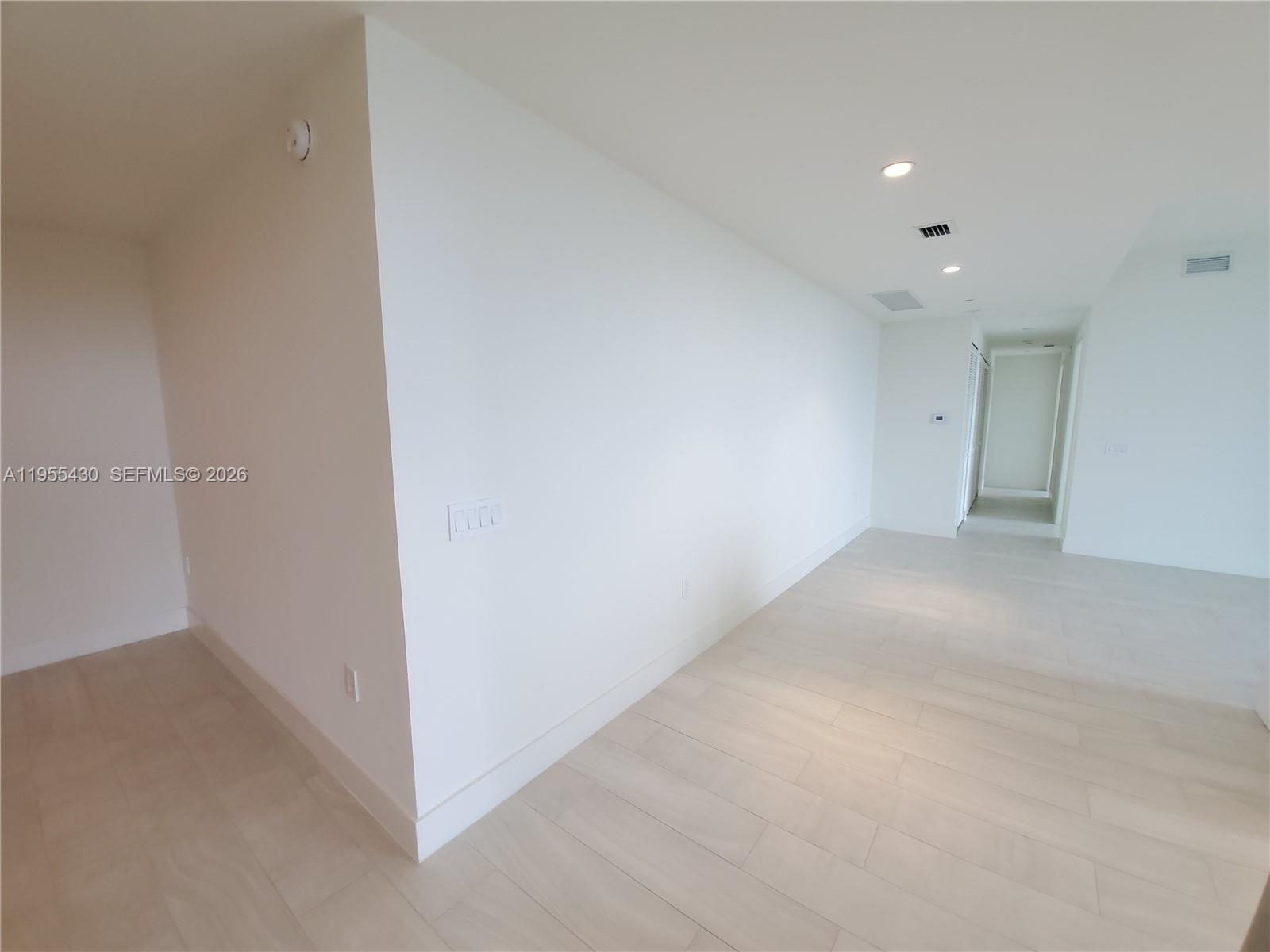 2000 Metropica Way #1401, Sunrise FL 33323