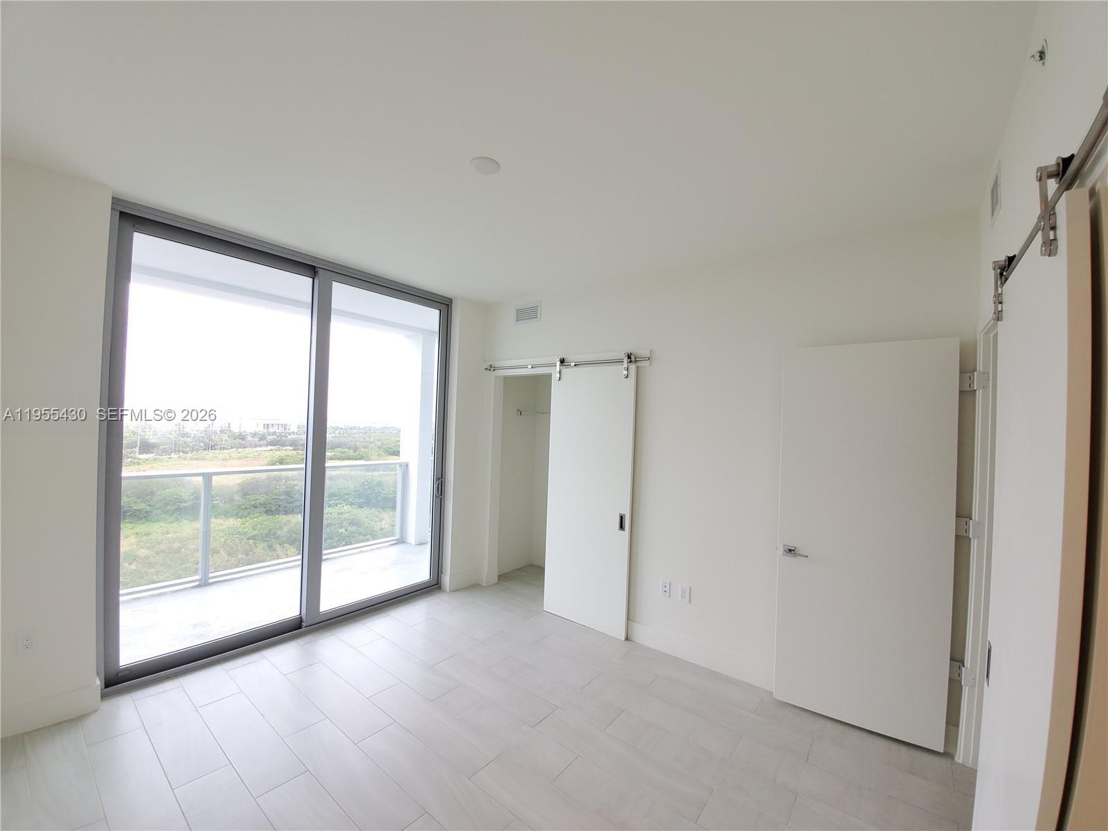 2000 Metropica Way #1401, Sunrise FL 33323