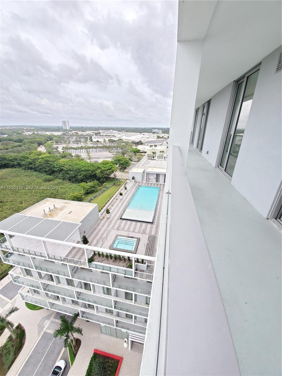 2000 Metropica Way #1401, Sunrise FL 33323