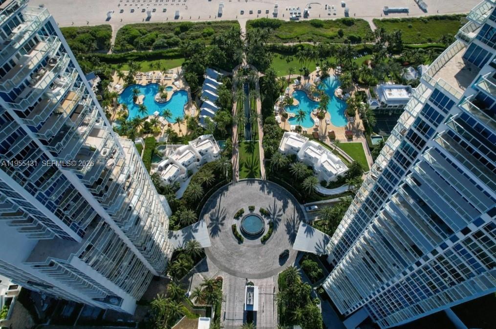 50 S Pointe Dr #609, Miami Beach FL 33139