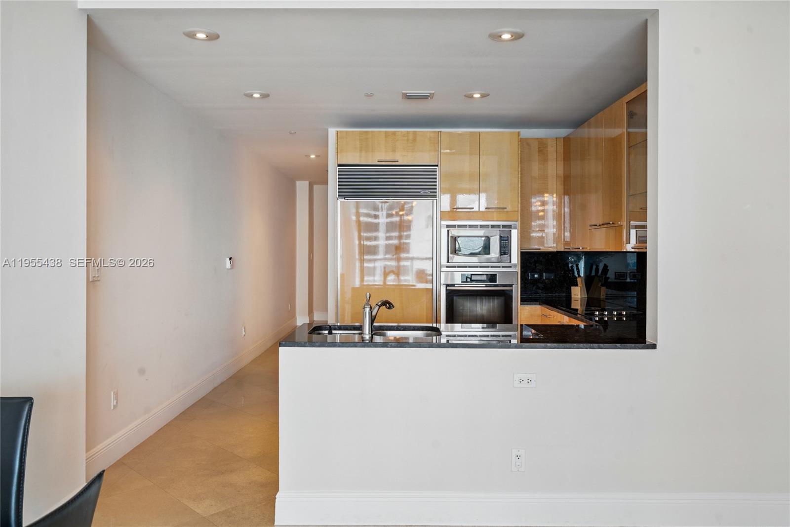 6799 Collins Ave #401, Miami Beach FL 33141
