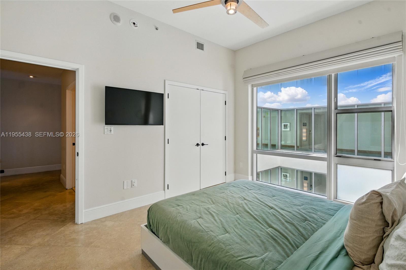 6799 Collins Ave #401, Miami Beach FL 33141