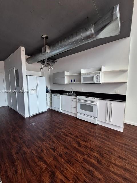 690 SW 1 Ct #2711, Miami FL 33130