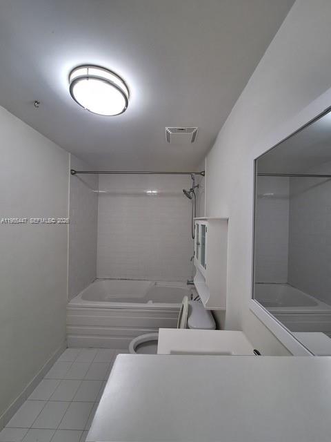 690 SW 1 Ct #2711, Miami FL 33130