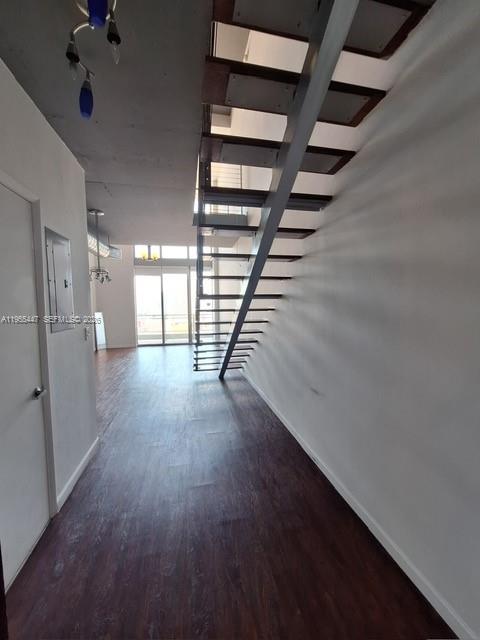 690 SW 1 Ct #2711, Miami FL 33130