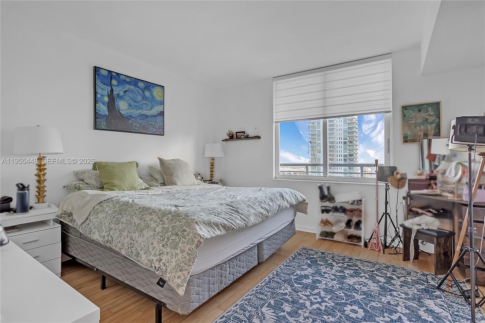 325 S BISCAYNE BL #3117, Miami FL 33131
