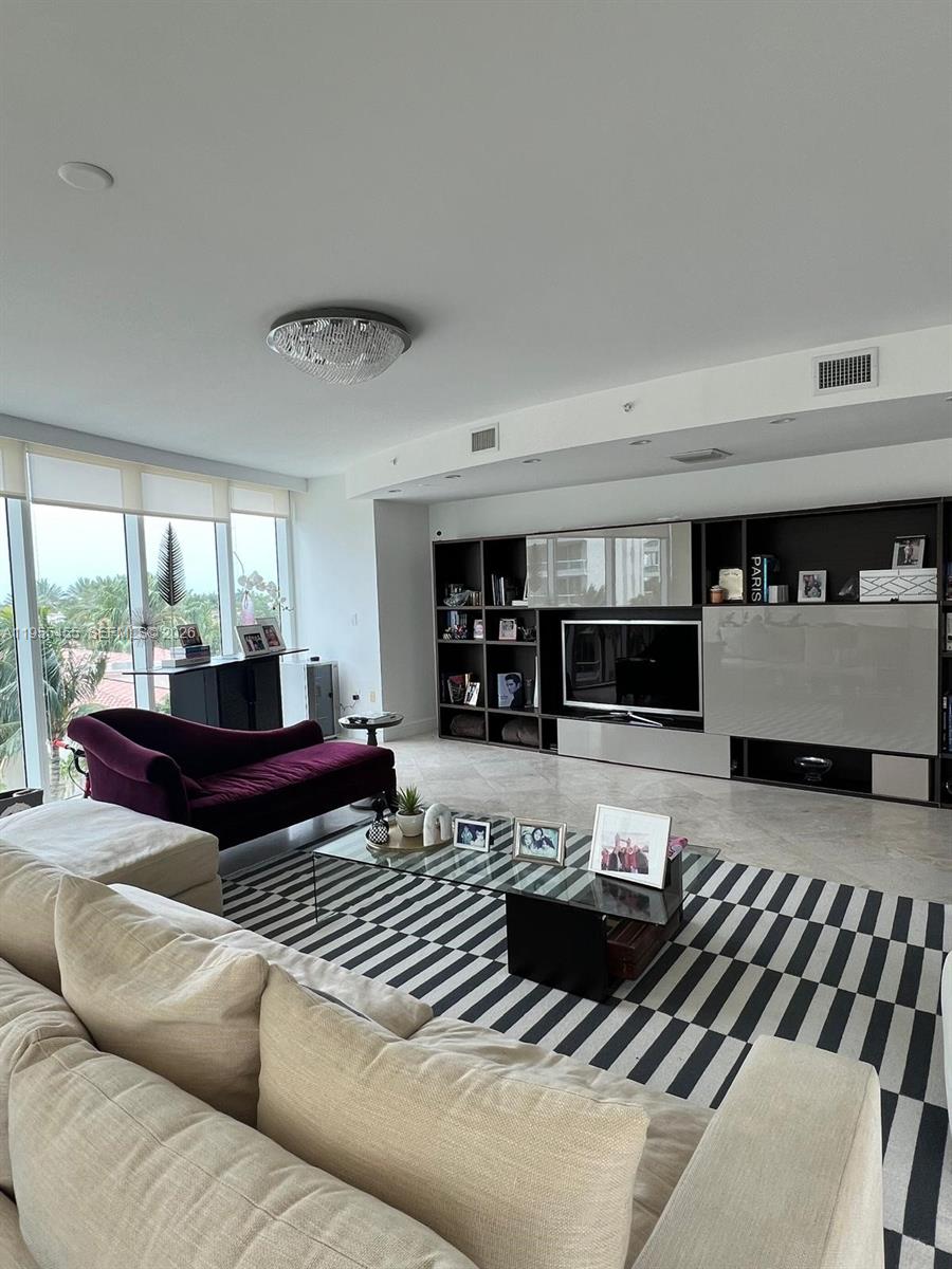 19955 NE 38th Ct #606, Aventura FL 33180