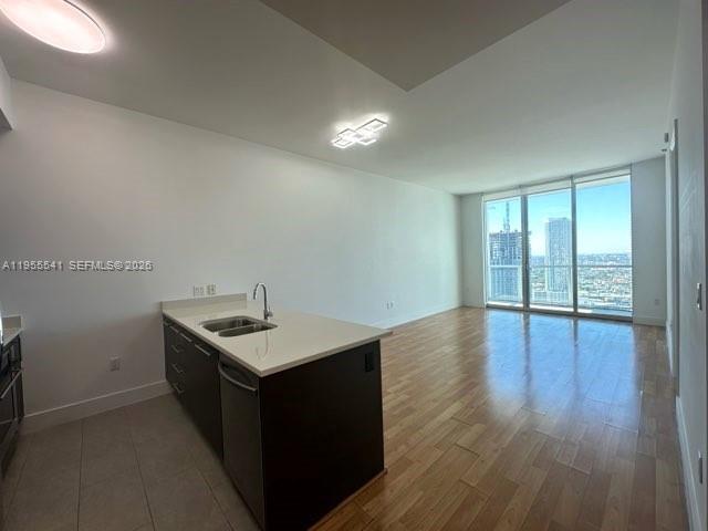 55 SE 6th St #4100, Miami FL 33131