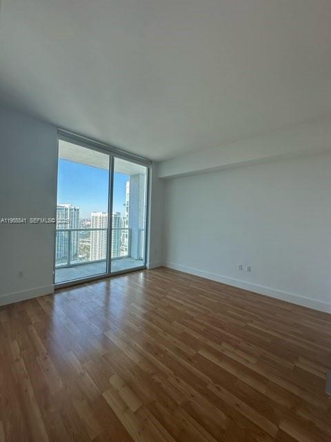 55 SE 6th St #4100, Miami FL 33131