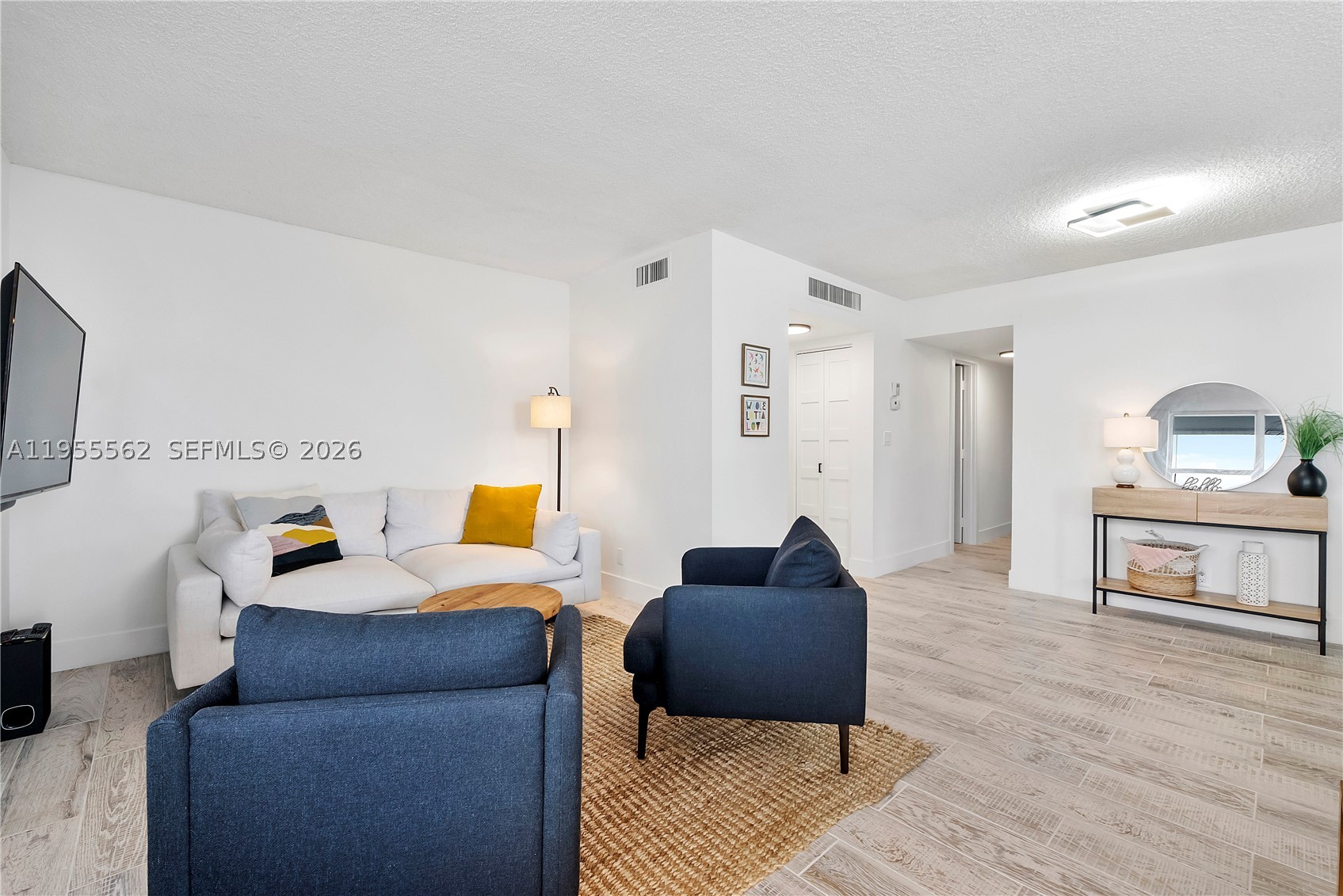2639 N Riverside Dr #806, Pompano Beach FL 33062