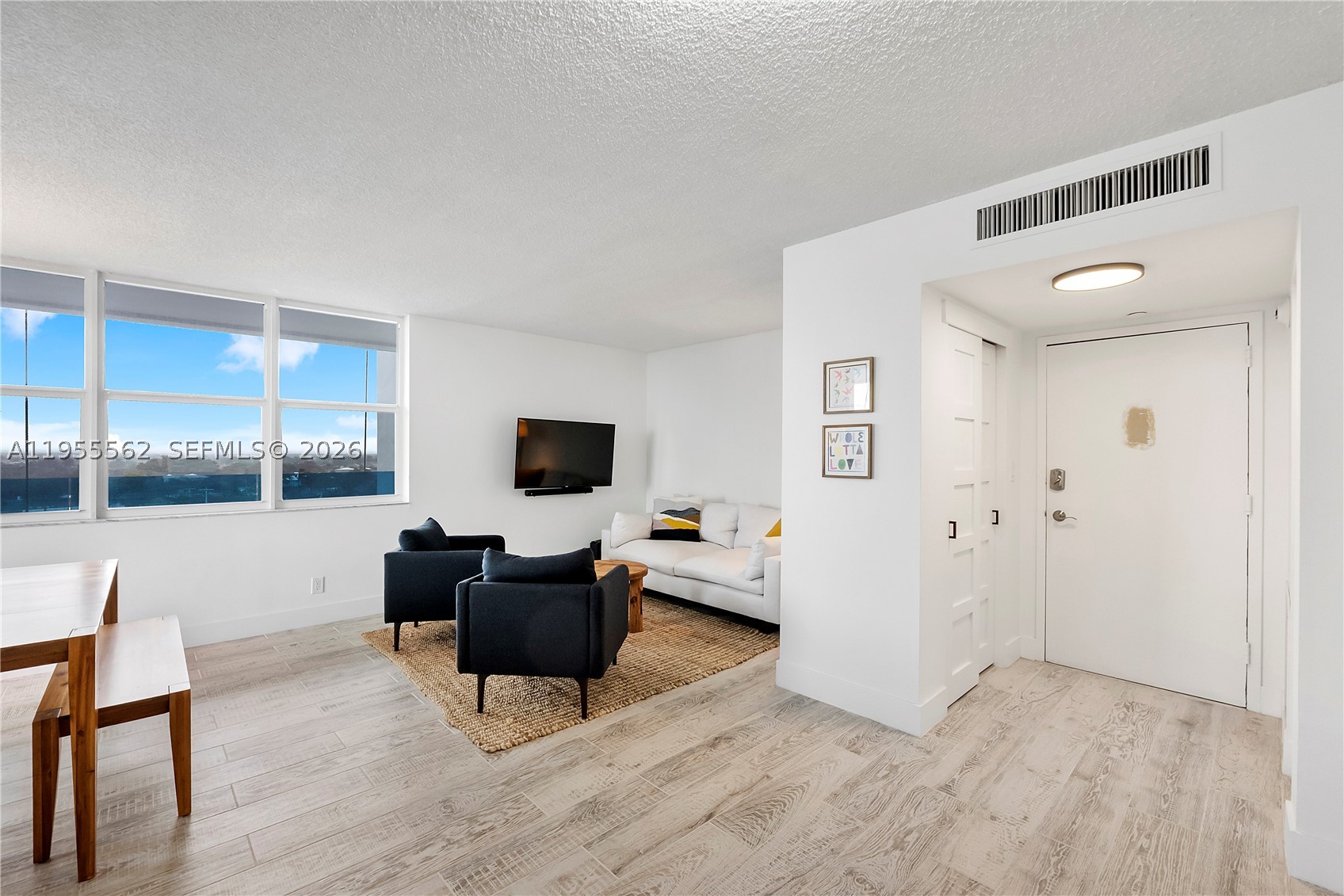 2639 N Riverside Dr #806, Pompano Beach FL 33062