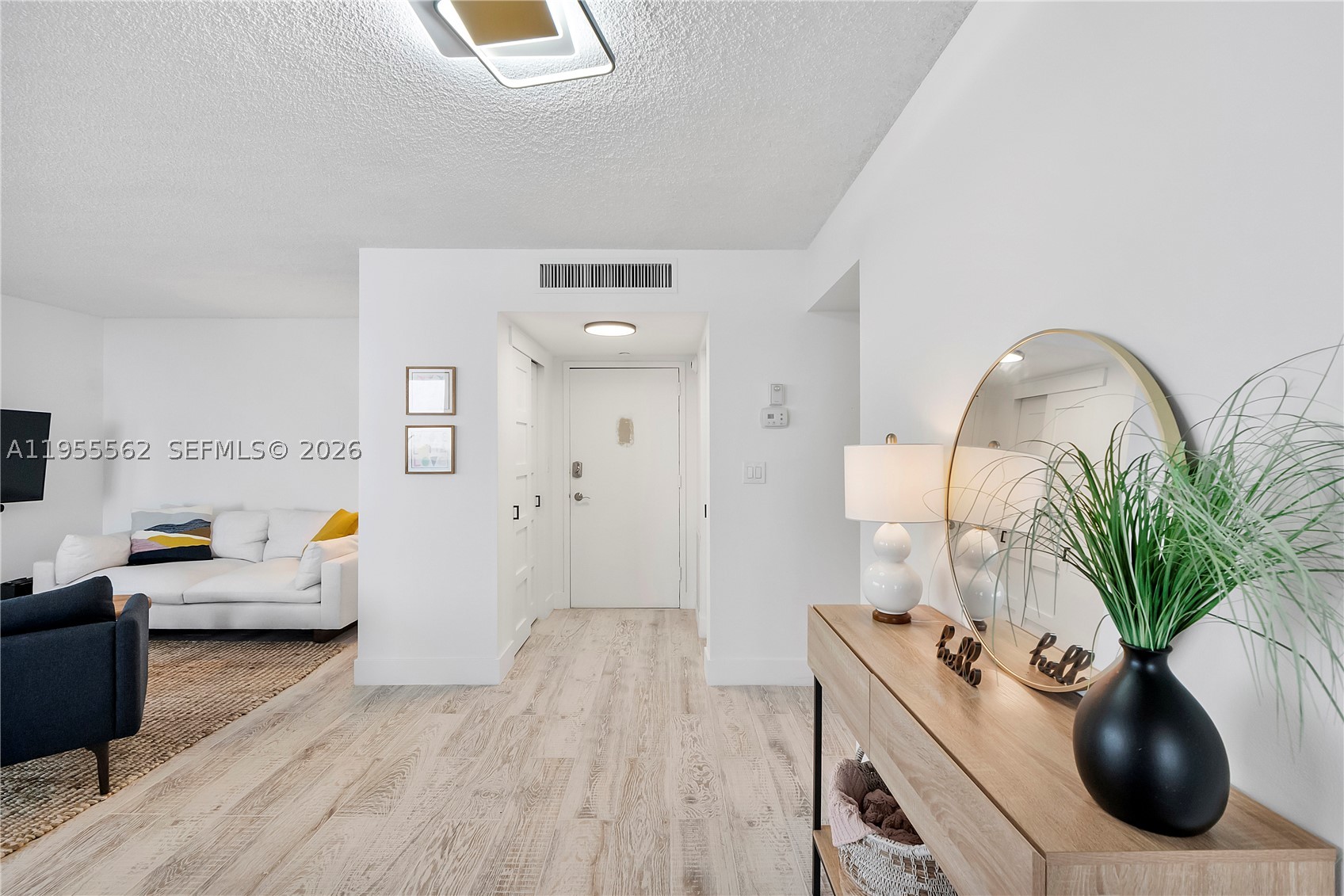 2639 N Riverside Dr #806, Pompano Beach FL 33062
