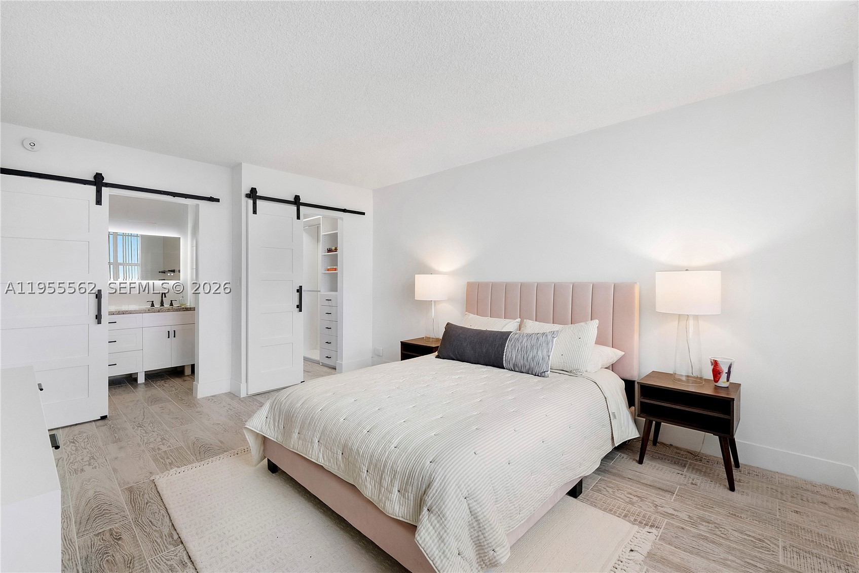 2639 N Riverside Dr #806, Pompano Beach FL 33062
