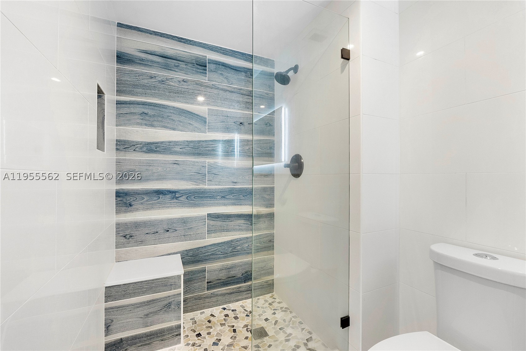 2639 N Riverside Dr #806, Pompano Beach FL 33062