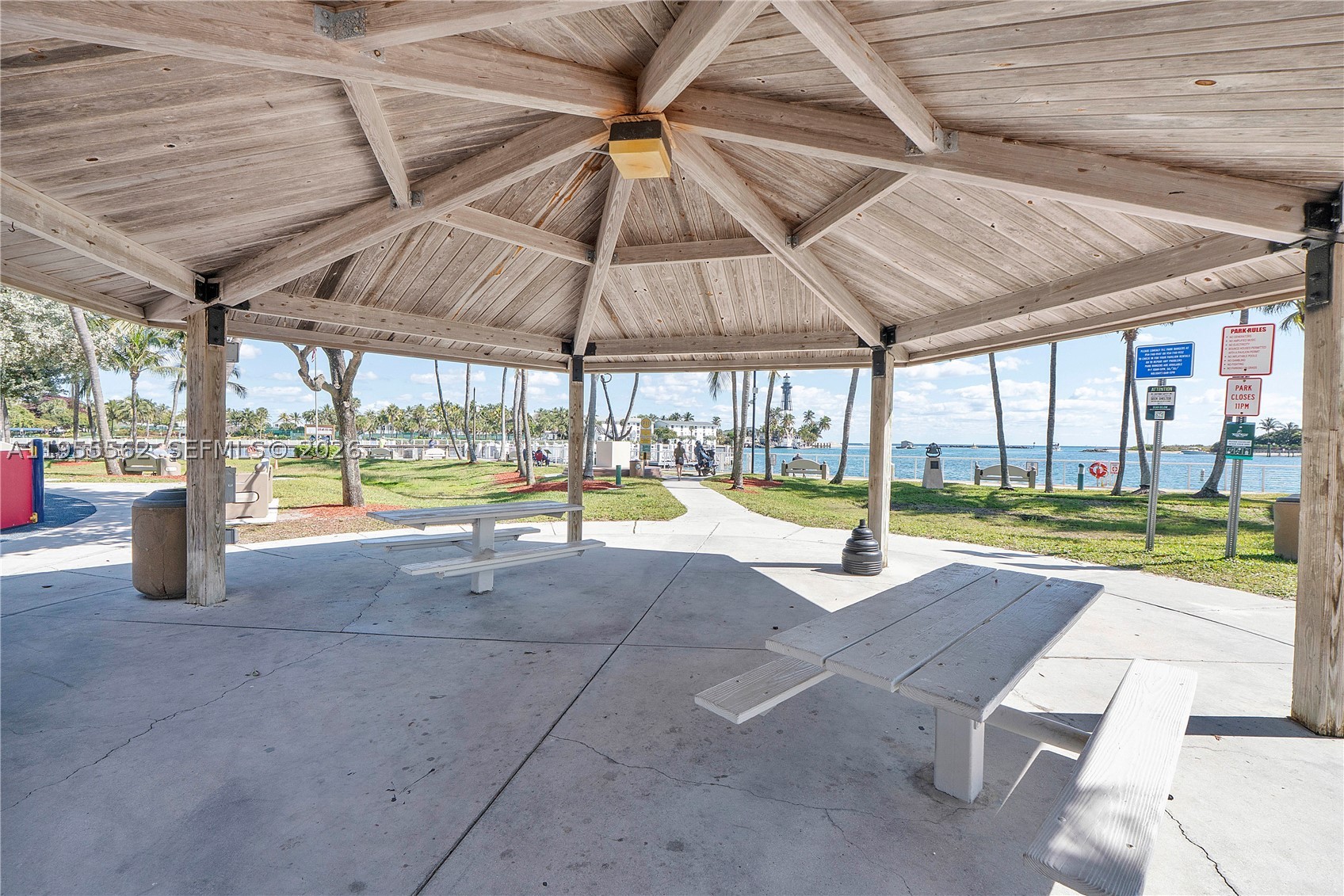 2639 N Riverside Dr #806, Pompano Beach FL 33062