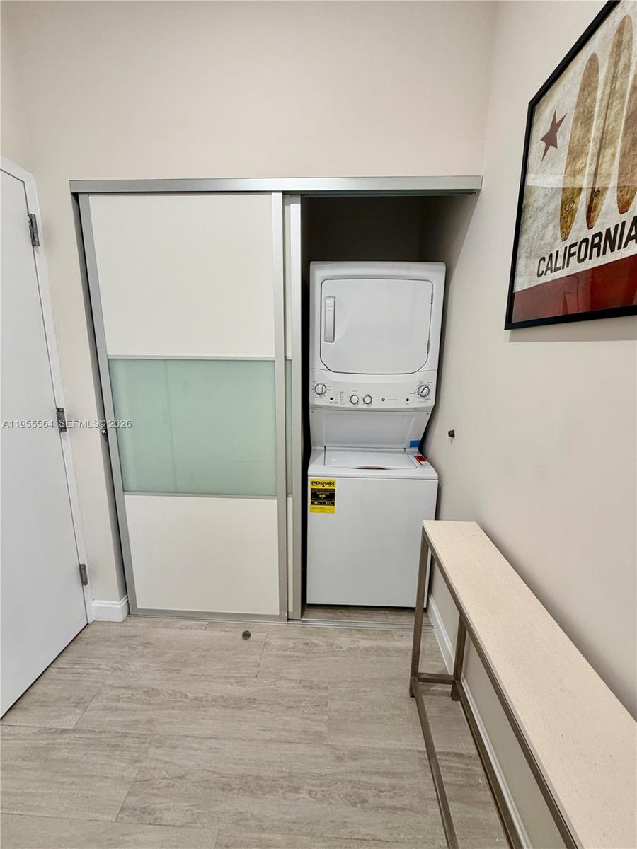 45 SW 9th St #4606, Miami FL 33130