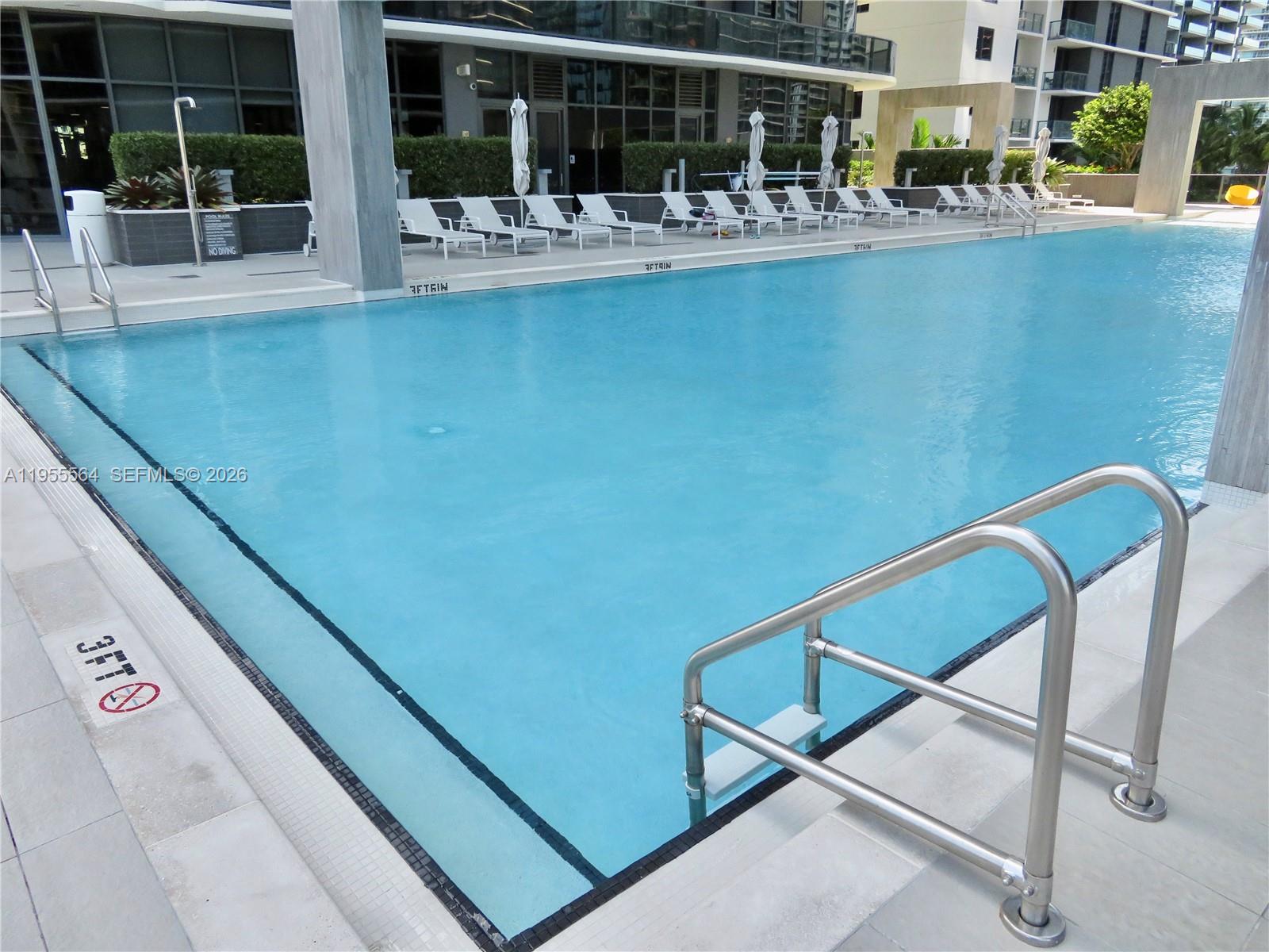 45 SW 9th St #4606, Miami FL 33130