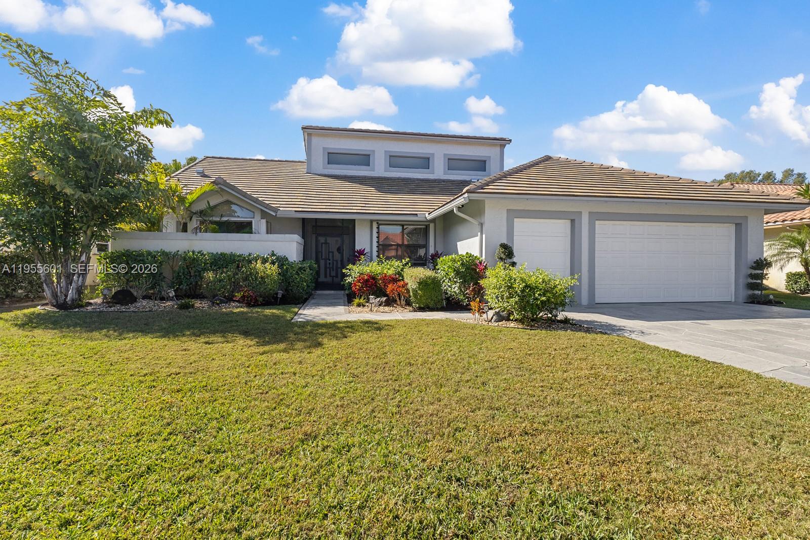 10122 Canoe Brook Circle, Boca Raton FL 33498