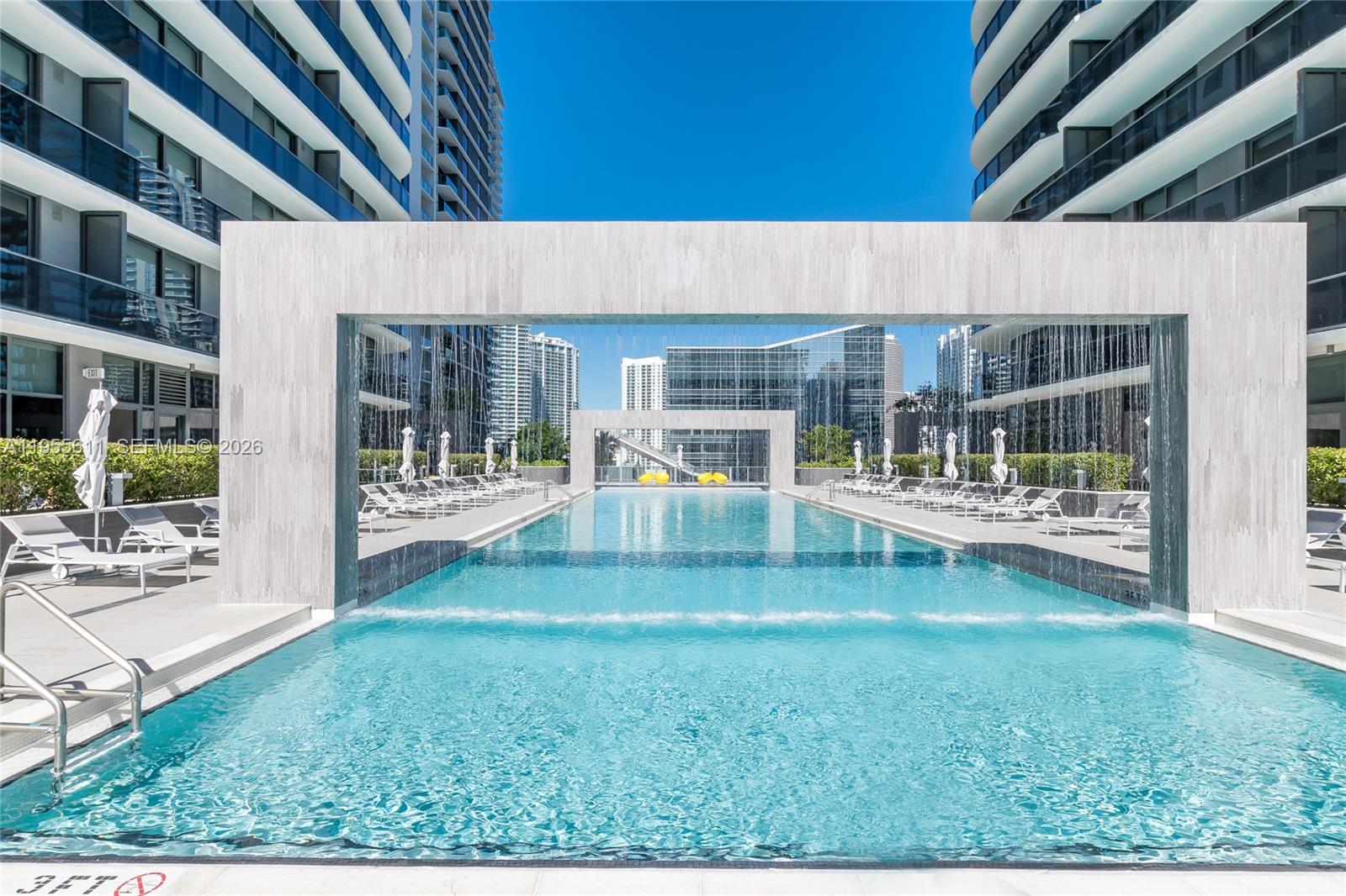 45 SW 9th St #3401, Miami FL 33130