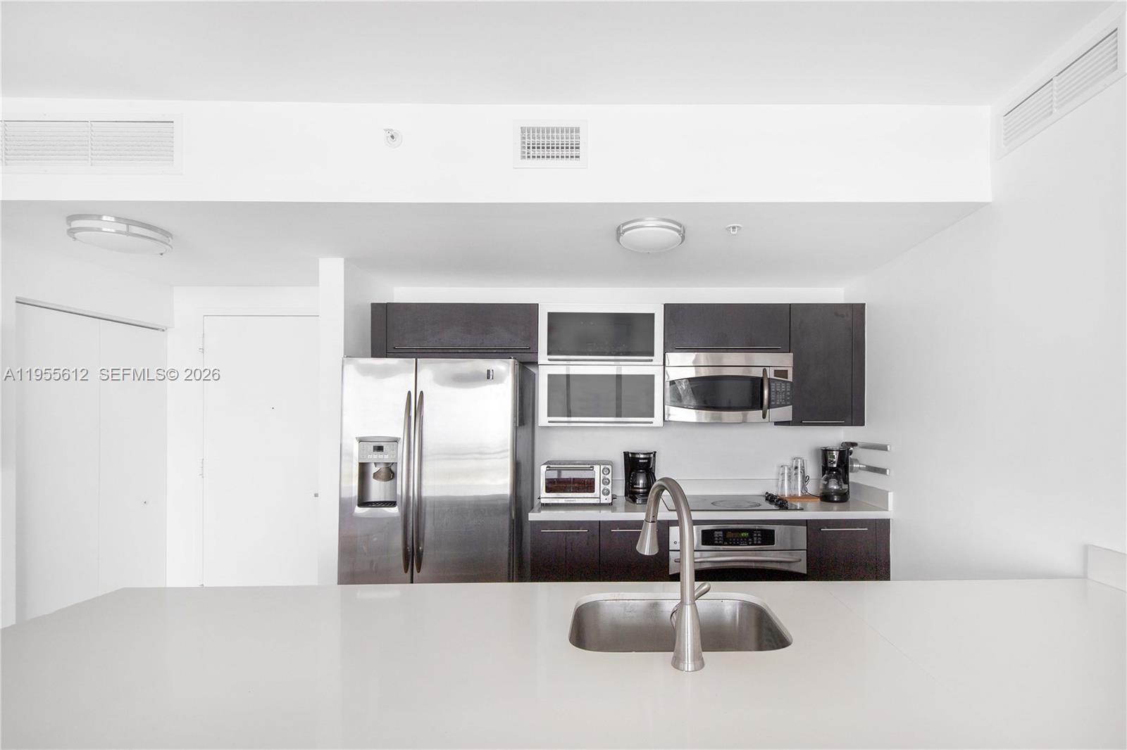 90 SW 3rd St #4408, Miami FL 33130