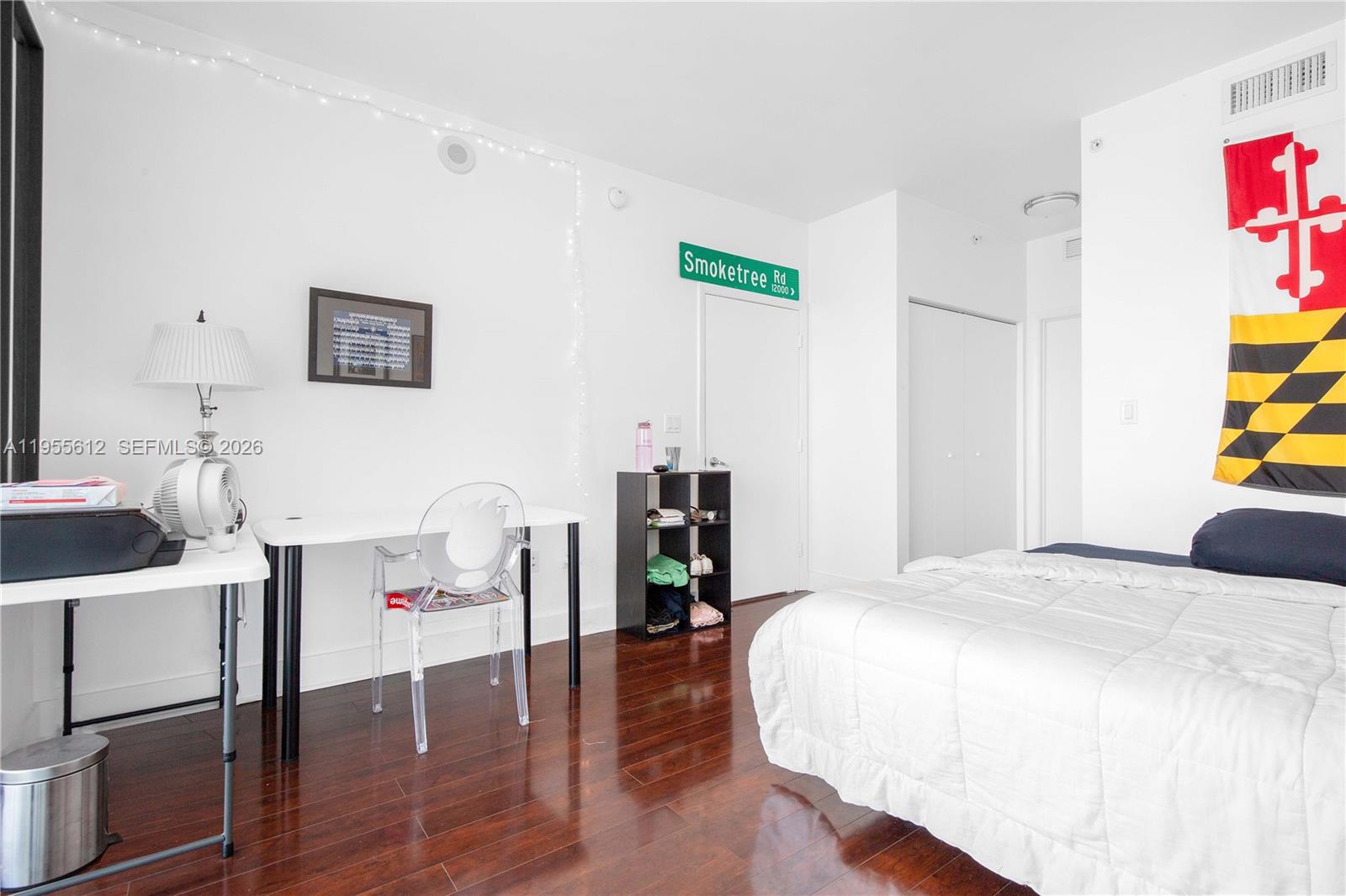 90 SW 3rd St #4408, Miami FL 33130