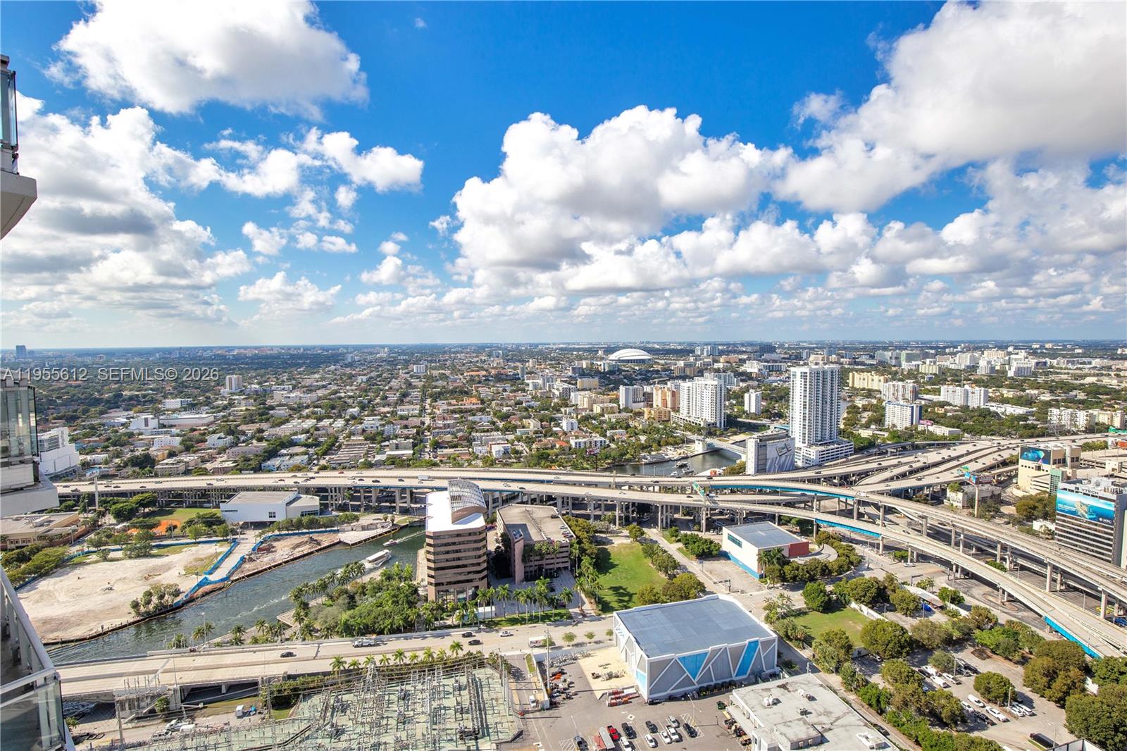 90 SW 3rd St #4408, Miami FL 33130