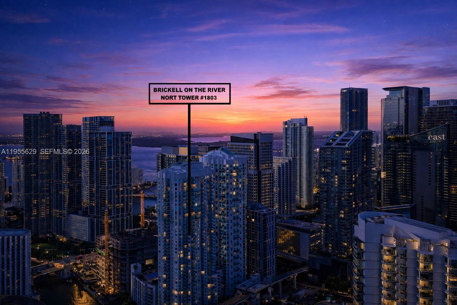31 SE 5th St #1803, Miami FL 33131