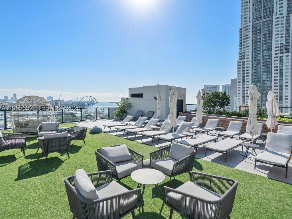 398 NE 5th St #2314, Miami FL 33132