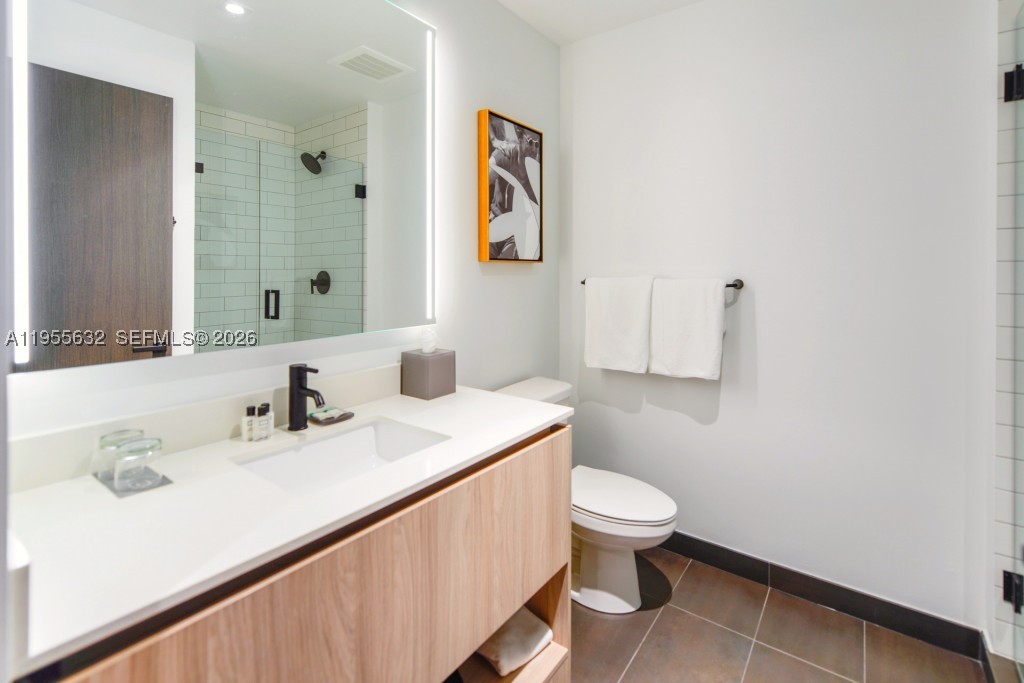 398 NE 5th St #2314, Miami FL 33132