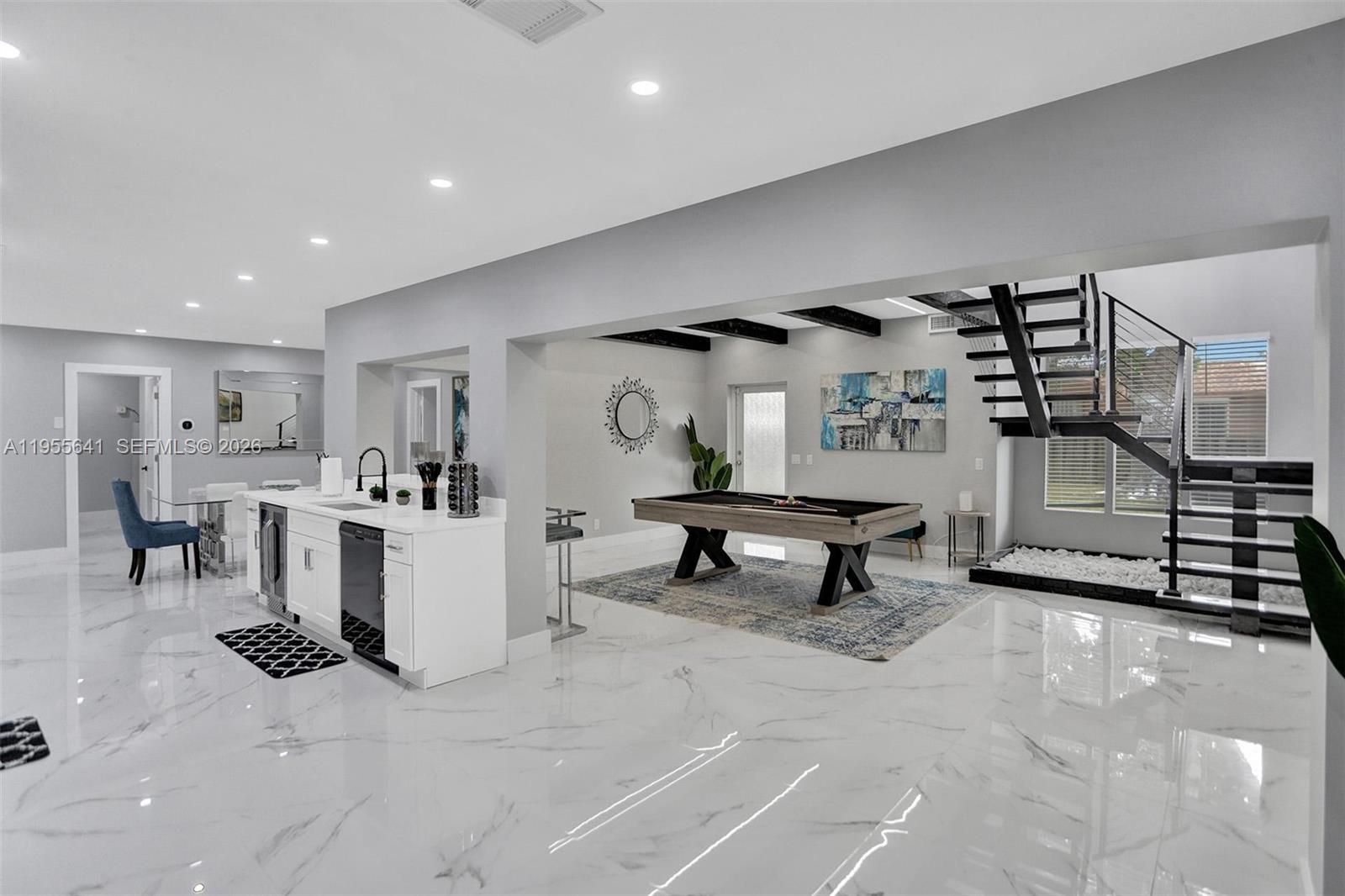 63 SE 5th Ave, Deerfield Beach FL 33441
