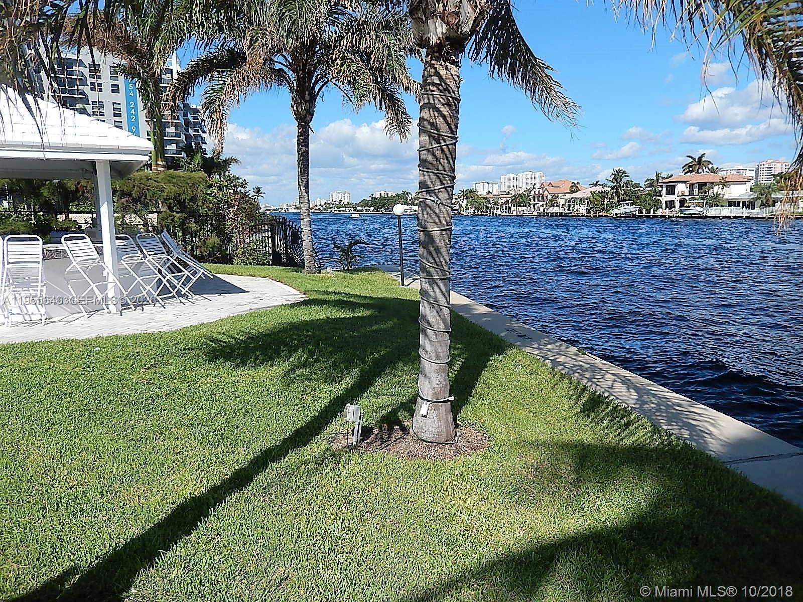 6471 Bay Club Dr #2, Fort Lauderdale FL 33308