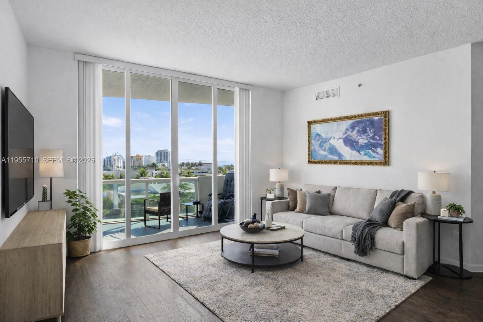 7910 Harbor Island Dr #402, North Bay Village FL 33141